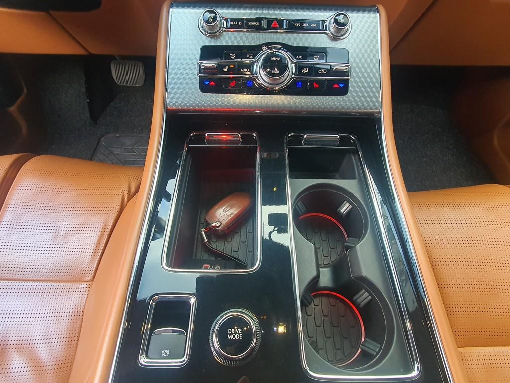 링컨 에비에이터(2세대) 3.0 V6 AWD 블랙 라벨 - 이미지 4