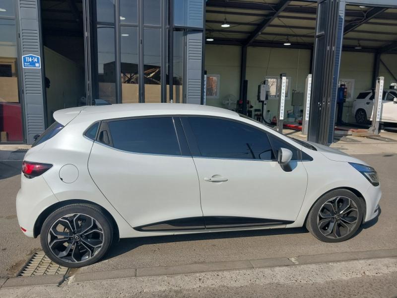 르노 (삼성) 클리오 1.5 디젤 인텐스 - 이미지 3