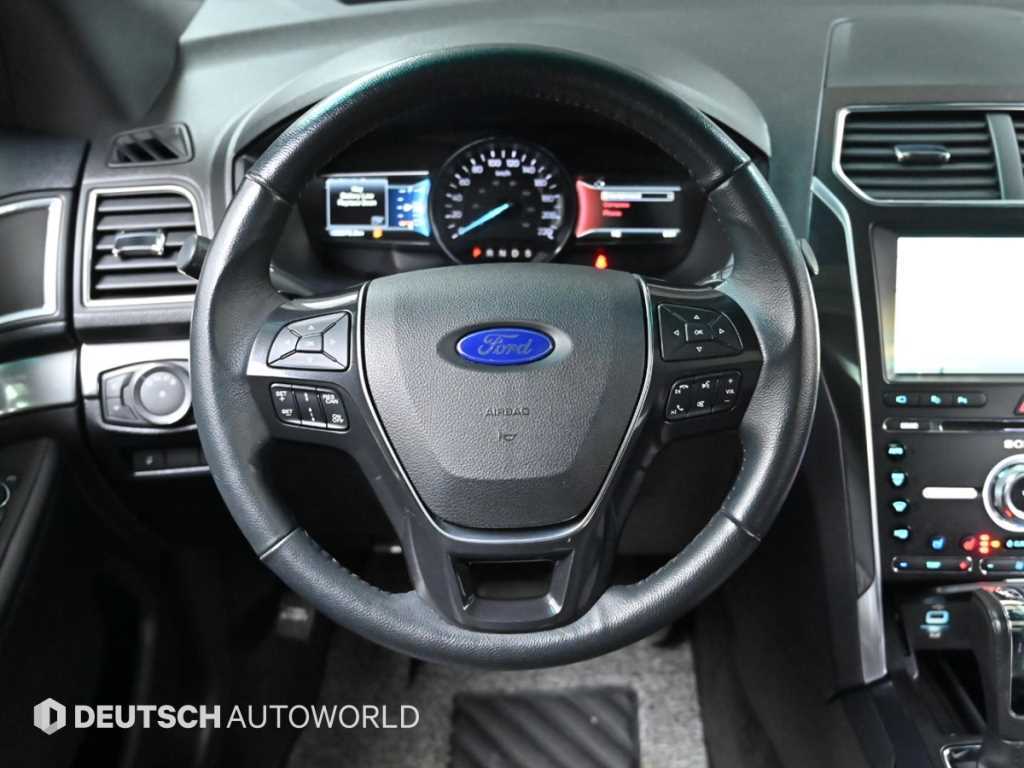 포드 익스플로러(5세대) 2.3 AWD 리미티드 - 이미지 4