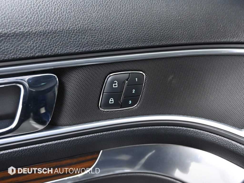 포드 익스플로러(5세대) 2.3 AWD 리미티드 - 이미지 12