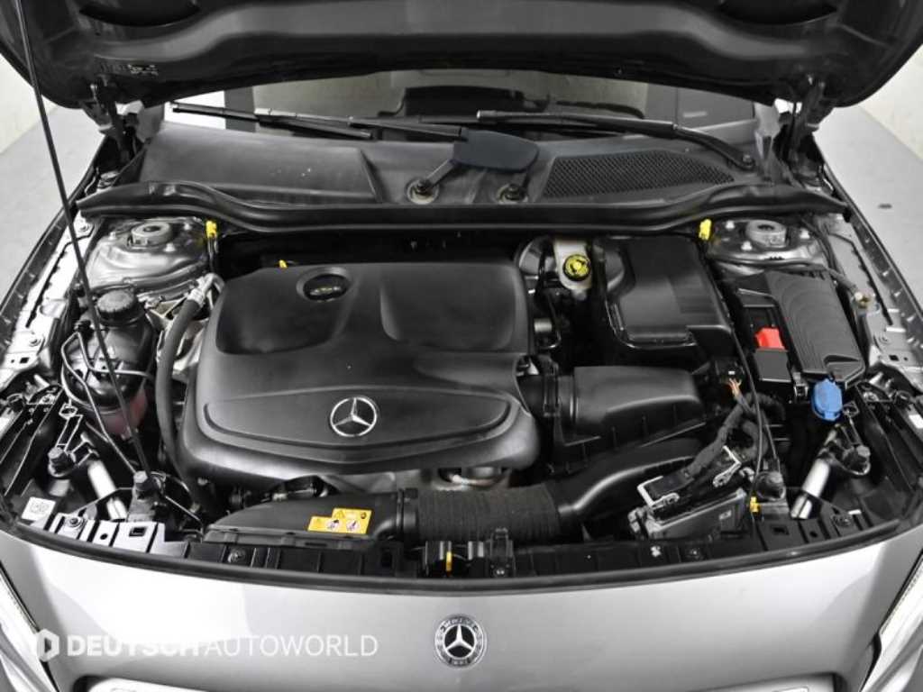 벤츠 GLA클래스 GLA 220 - 이미지 8