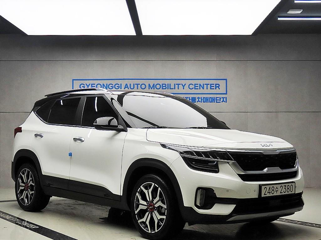 기아 셀토스 1.6 가솔린 2WD 시그니처 - 이미지 8