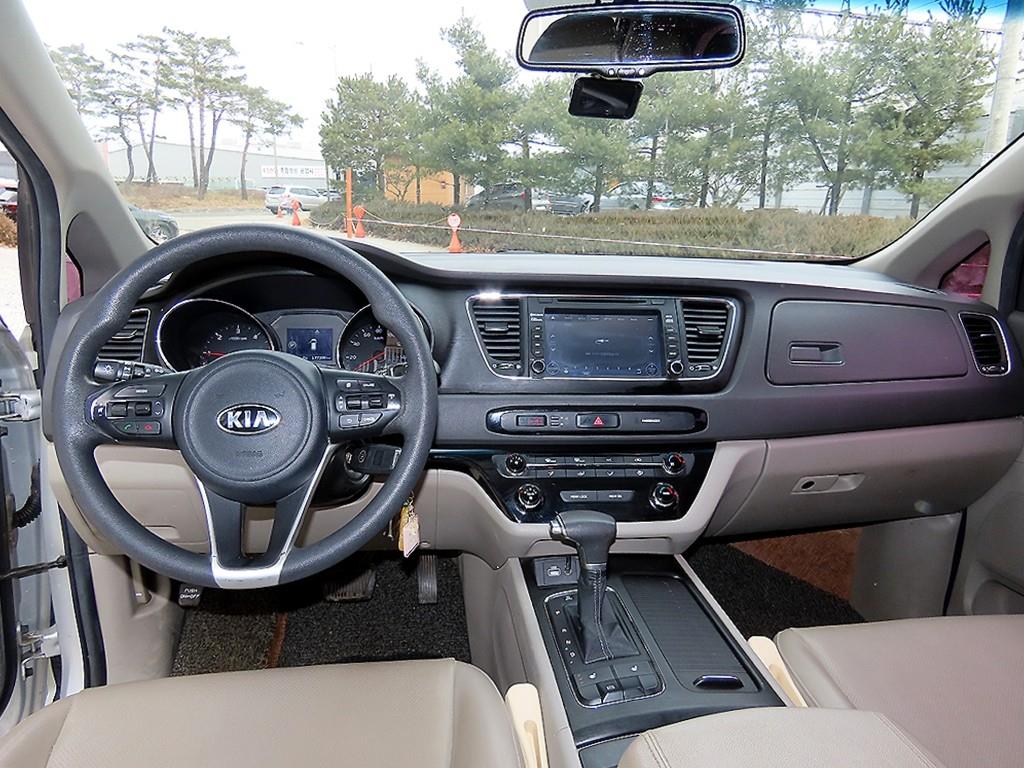 기아 올 뉴카니발 11인승 디젤 디럭스 - 이미지 5