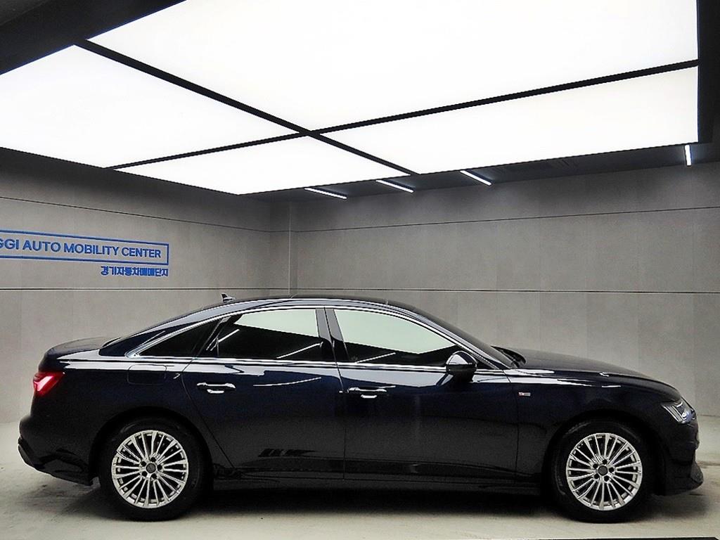 아우디 A6(5세대) 40 TDI 프리미엄 - 이미지 7