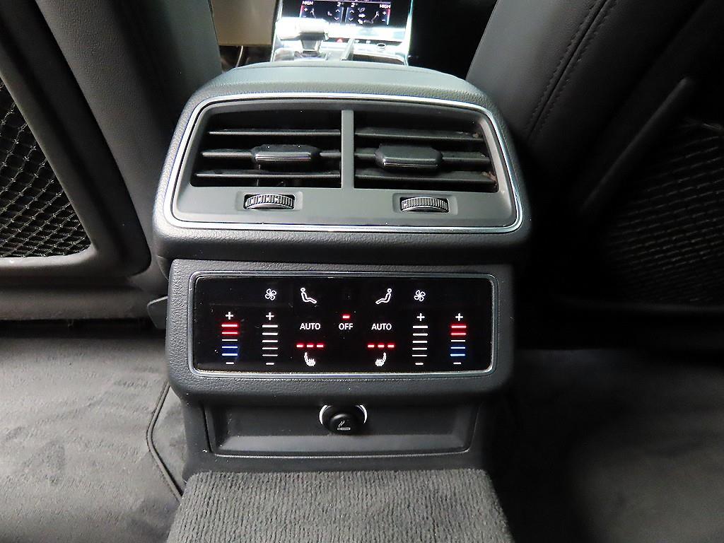 아우디 A6(5세대) 40 TDI 프리미엄 - 이미지 12