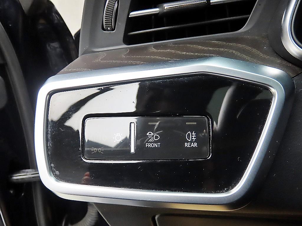 아우디 A6(5세대) 40 TDI 프리미엄 - 이미지 18