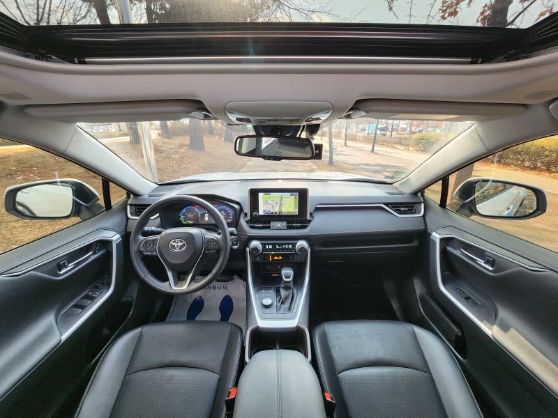 토요타 라브4(5세대) 2.5 AWD 하이브리드 LTD - 이미지 9