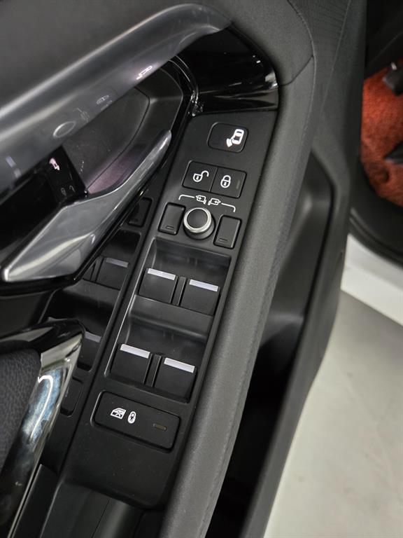 랜드로버 레인지로버 이보크(2세대) 2.0 D150 S - 이미지 8