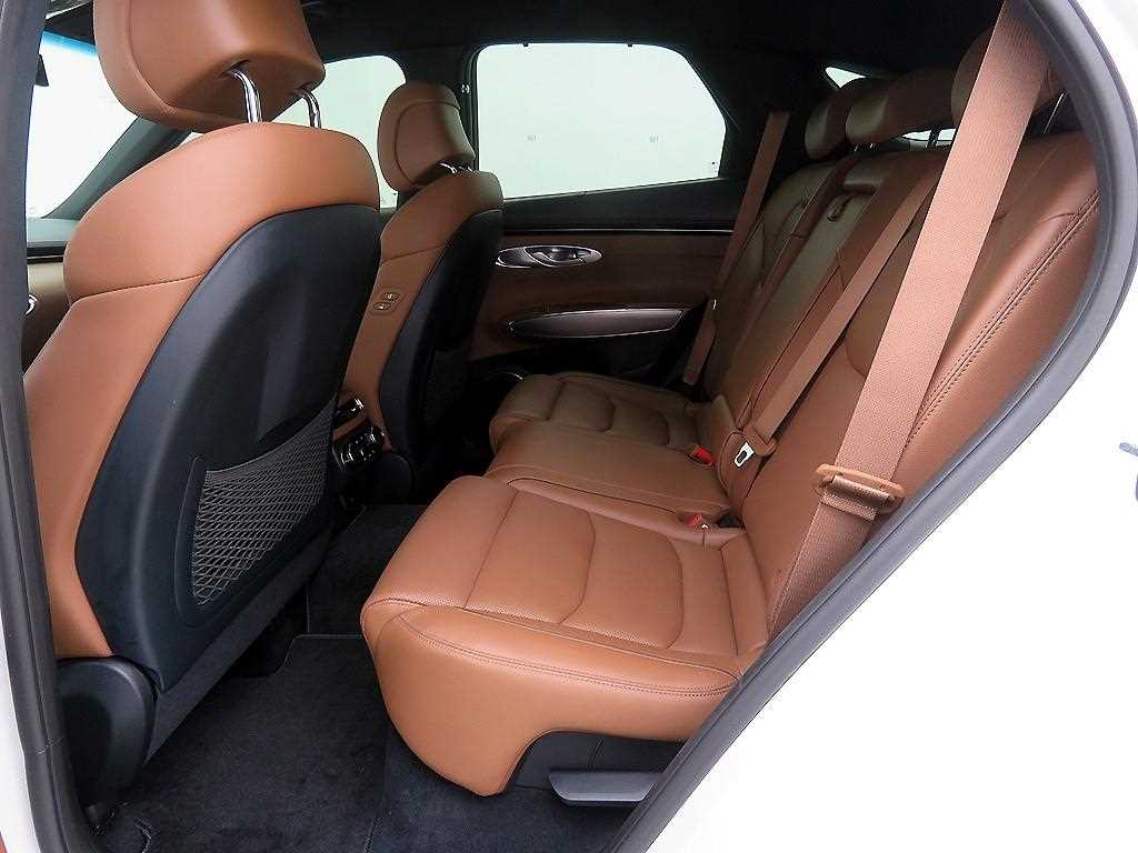 제네시스 GV70 2.5T AWD 기본형 - 이미지 5