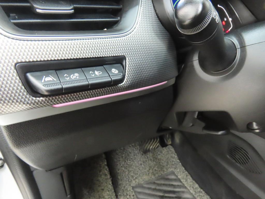 르노 (삼성) XM3 하이브리드 1.6 GTe 인스파이어(e-시프트) - 이미지 15