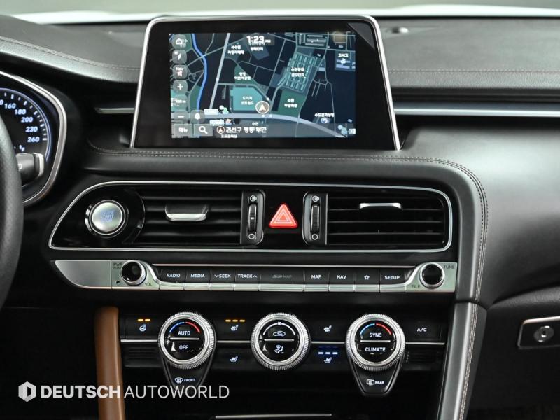 제네시스 G70 2.0T 슈프림 - 이미지 9