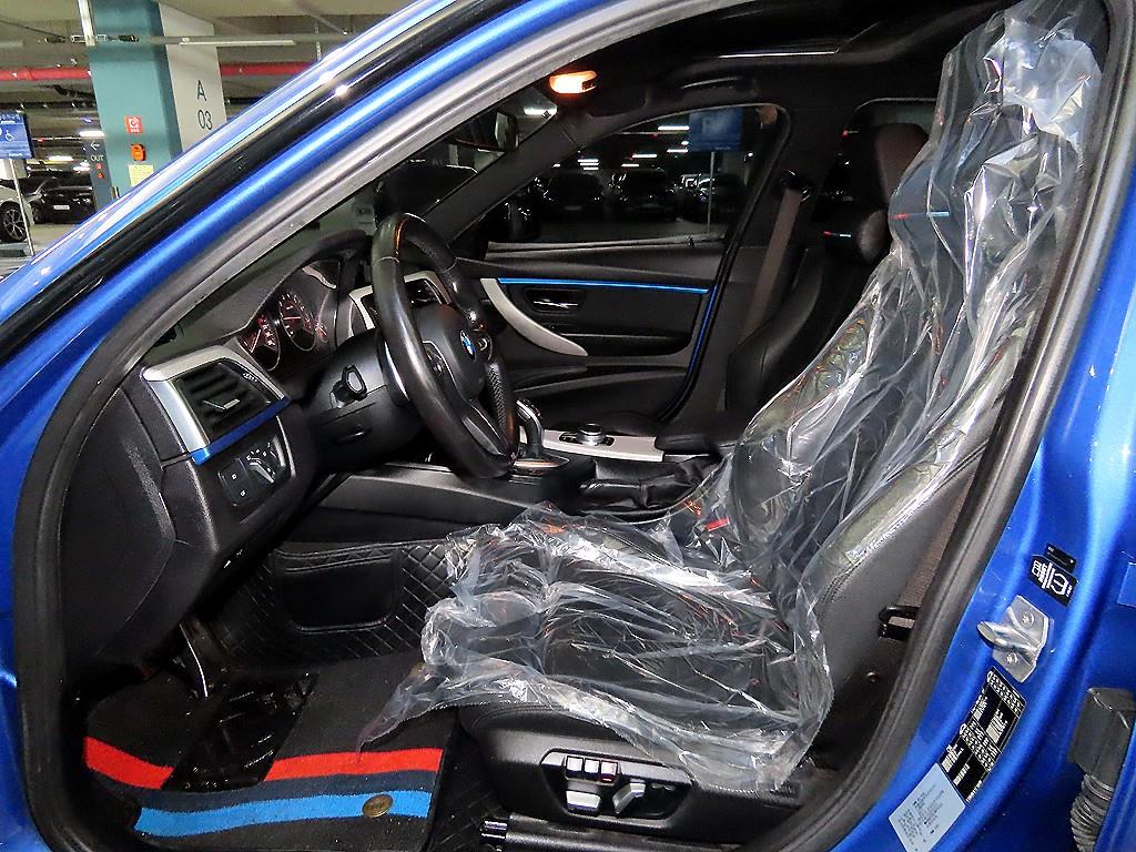 BMW 3시리즈(6세대) 320i M 스포츠 - 이미지 14