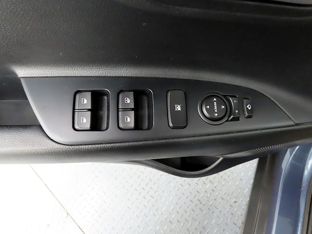 기아 스토닉 1.4 가솔린 트렌디 - 이미지 20