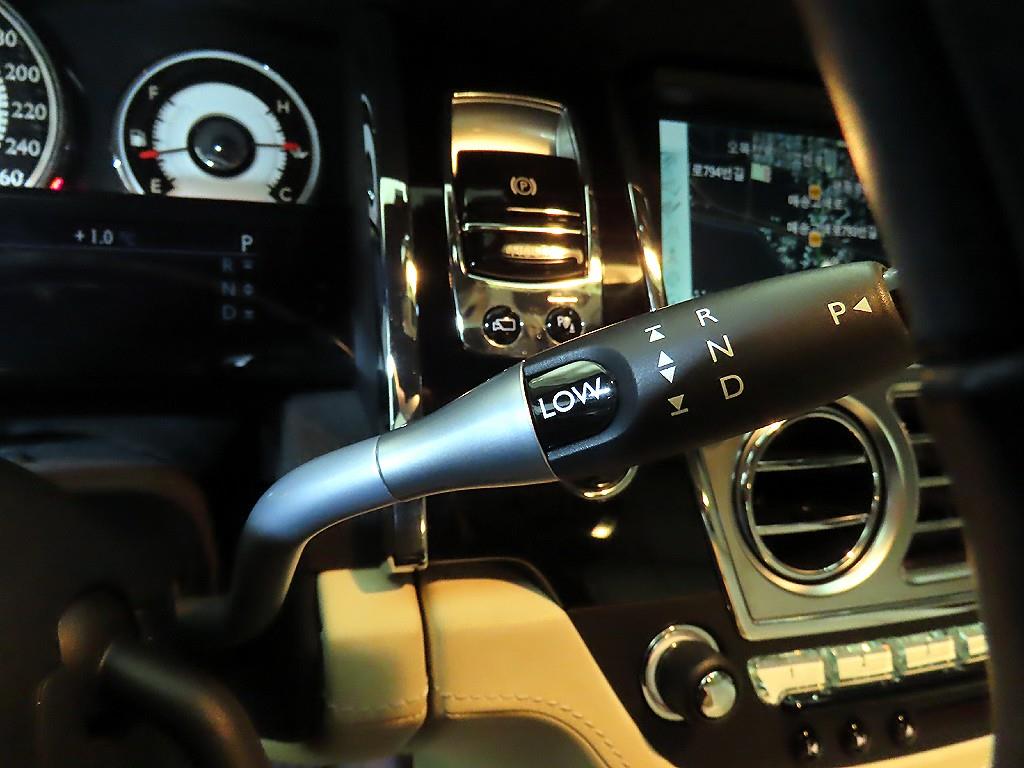 롤스로이스 레이스 6.6 V12 - 이미지 13