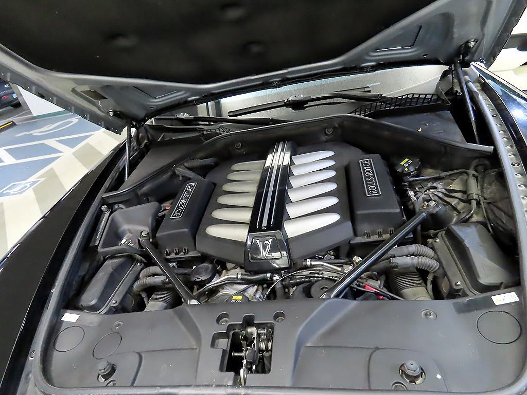 롤스로이스 레이스 6.6 V12 - 이미지 2