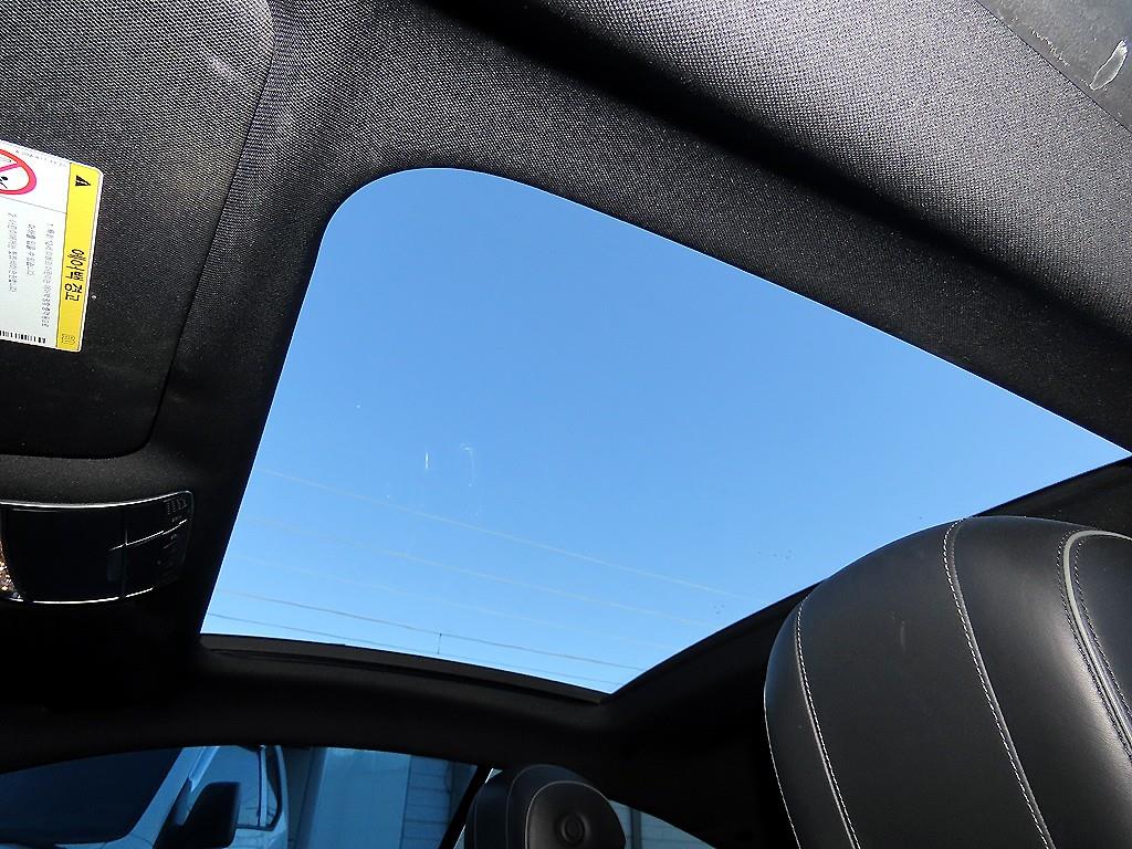 벤츠 S클래스(6세대) 쿠페 S63 AMG 4매틱 - 이미지 19