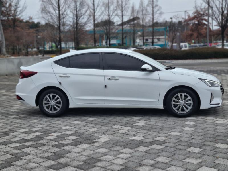 현대 더 뉴아반떼AD 1.6 가솔린 스마트 - 이미지 12