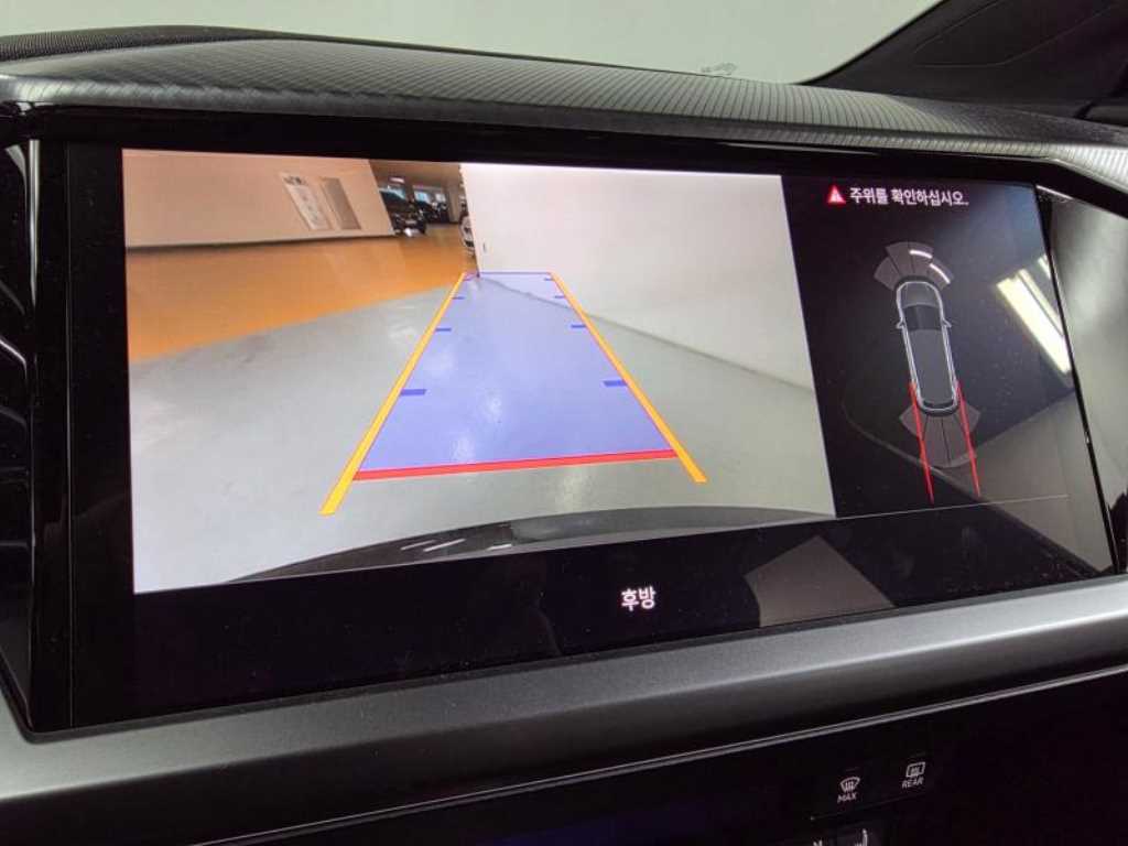 아우디 Q4 e-트론 40 프리미엄