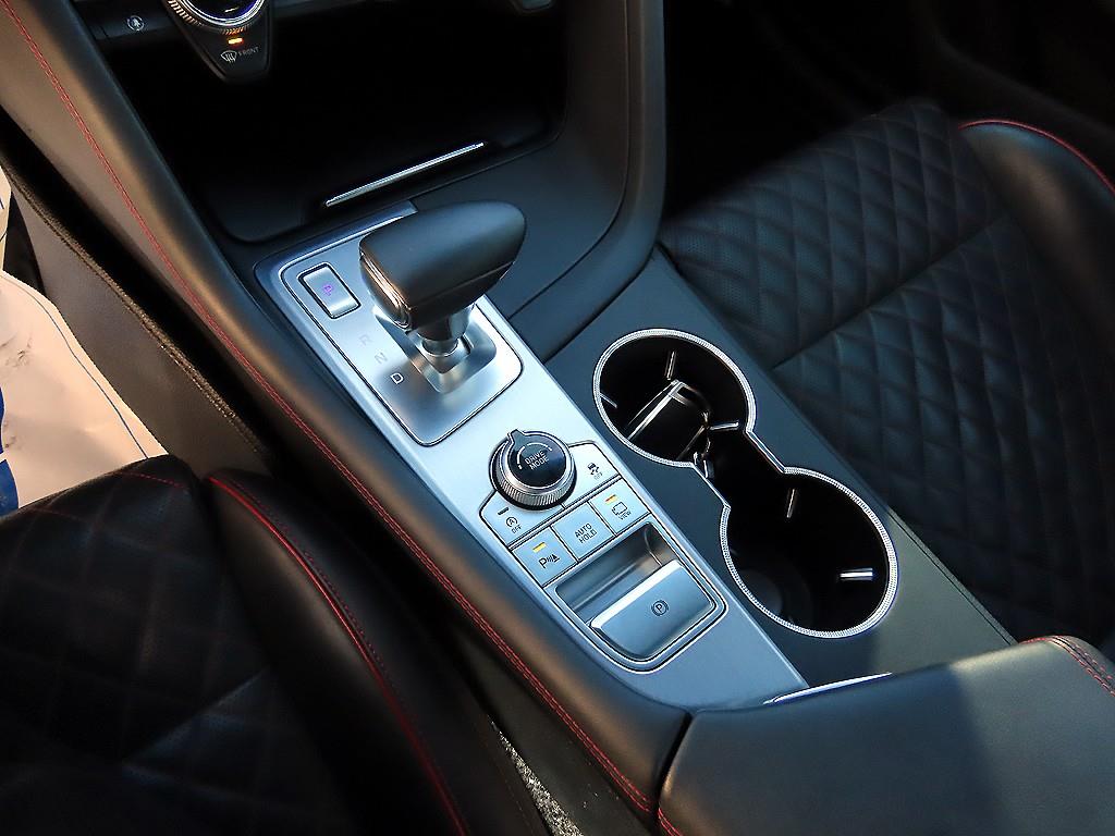 제네시스 G70 3.3T 스포츠 AWD 프레스티지 - 이미지 16