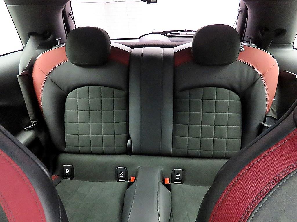 미니 쿠퍼(3세대) 2.0 S JCW - 이미지 4