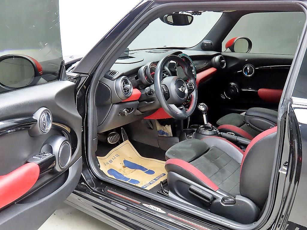 미니 쿠퍼(3세대) 2.0 S JCW - 이미지 6