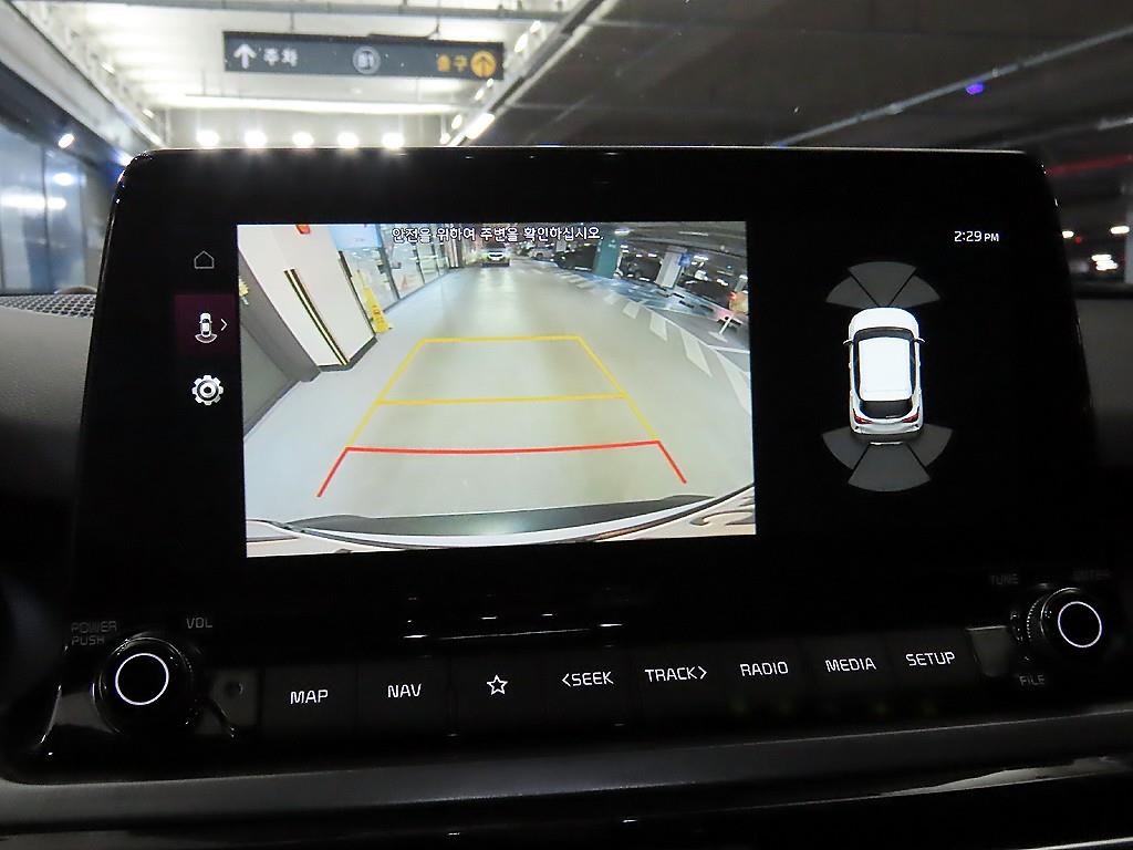 기아 셀토스 1.6 디젤 2WD 프레스티지 - 이미지 17