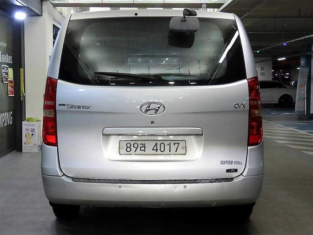 현대 그랜드스타렉스 5인승 LPi 밴 CVX 럭셔리