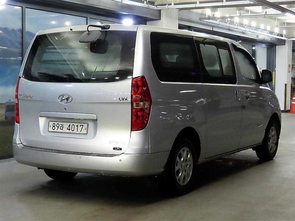 현대 그랜드스타렉스 5인승 LPi 밴 CVX 럭셔리 - 이미지 16