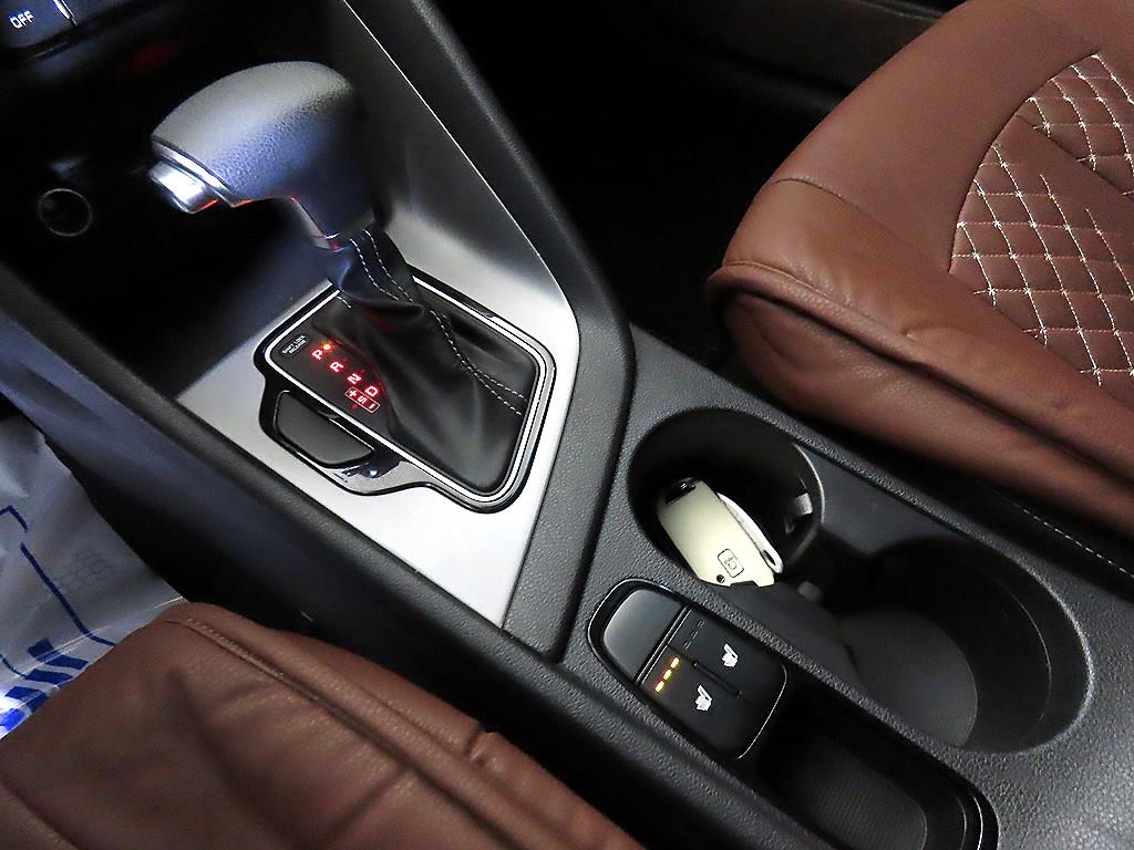 기아 더 뉴니로 1.6 GDI HEV 럭셔리 - 이미지 4