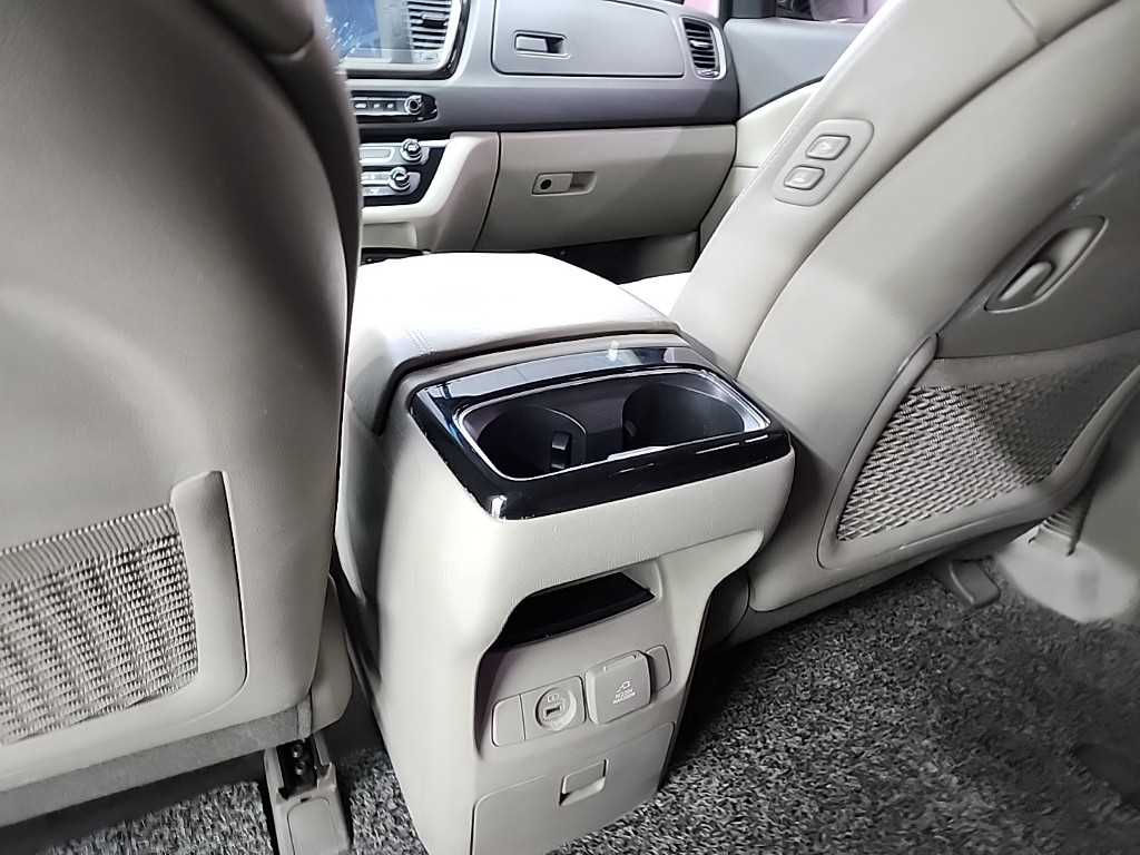 기아 올 뉴카니발 7인승 리무진 가솔린 프레지던트 - 이미지 5