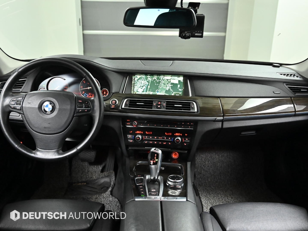 BMW 7시리즈(5세대) 740d xDrive - 이미지 10