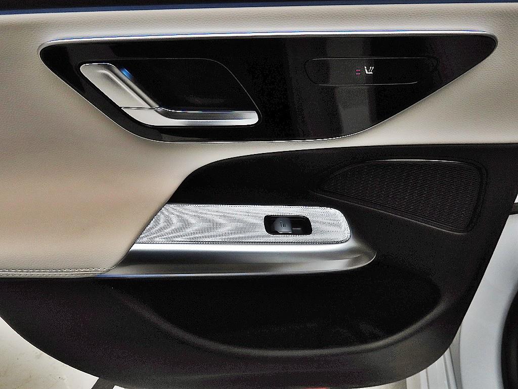 벤츠 E클래스(6세대) E200 아방가르드 - 이미지 5