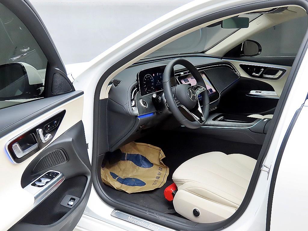 벤츠 E클래스(6세대) E200 아방가르드 - 이미지 9