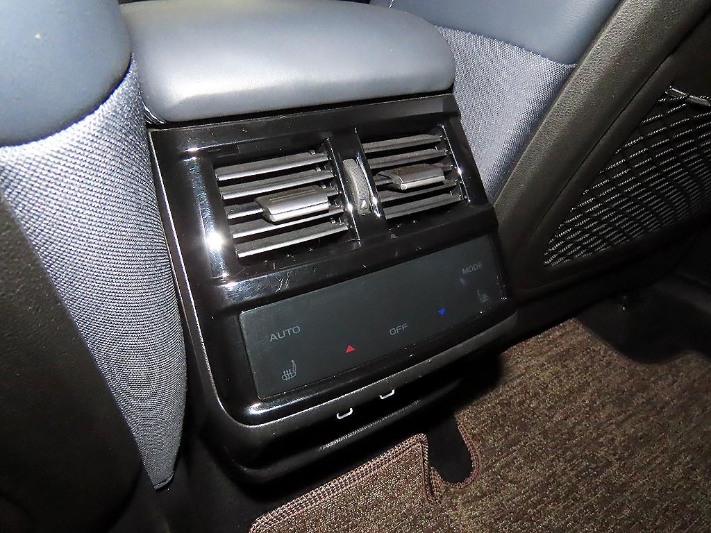 르노 (삼성) 그랑 콜레오스 하이브리드 1.5 HEV 아이코닉 - 이미지 8