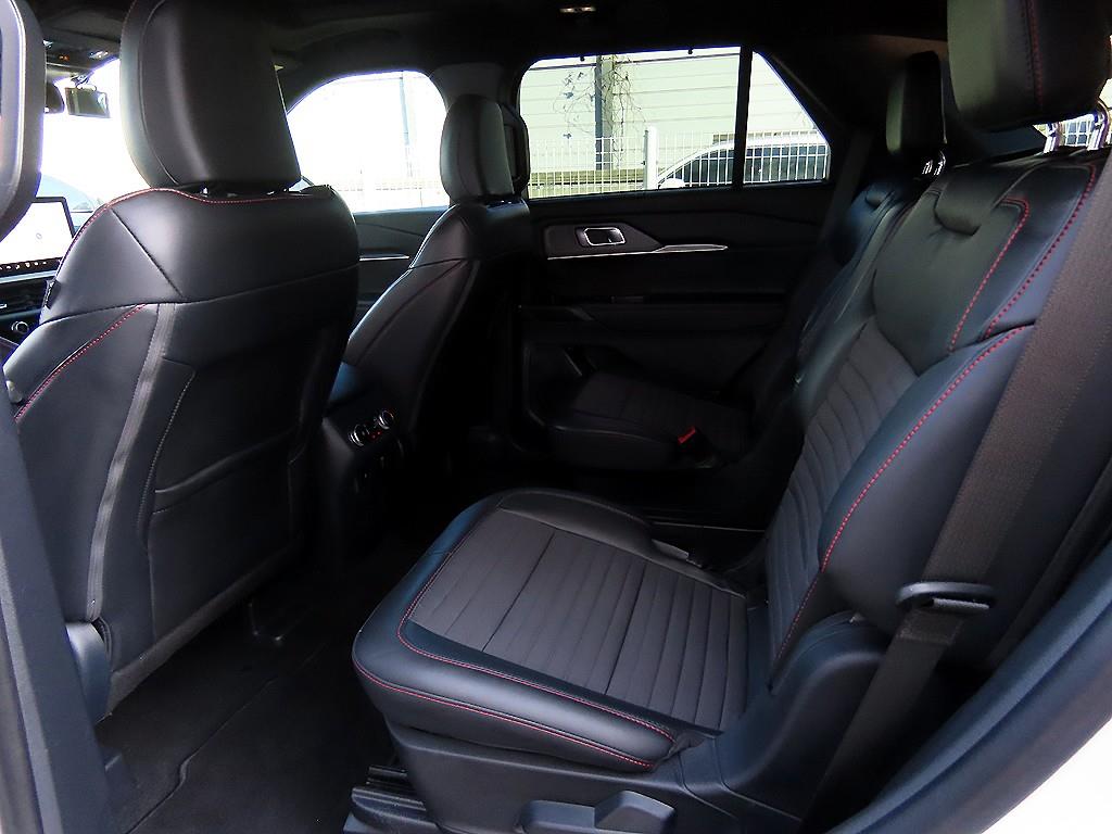 포드 익스플로러(6세대) 2.3 AWD ST라인 - 이미지 4