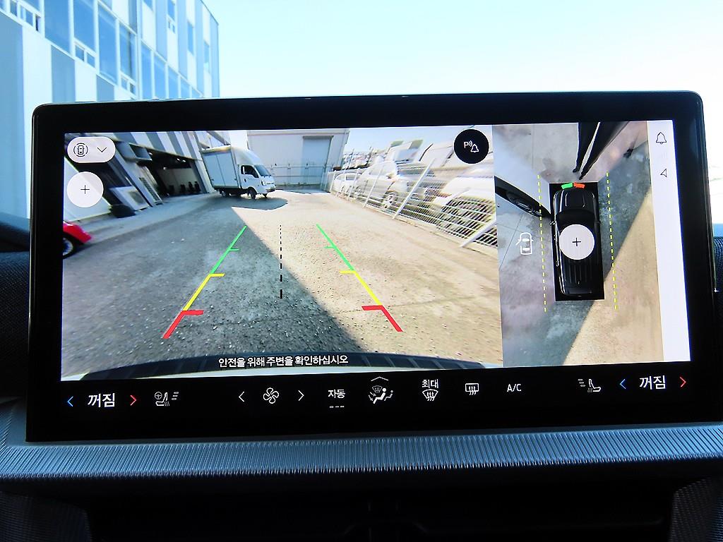 포드 익스플로러(6세대) 2.3 AWD ST라인 - 이미지 16