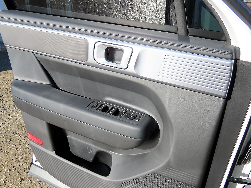 현대 디 올뉴싼타페 가솔린 2.5 AWD 익스클루시브 - 이미지 19