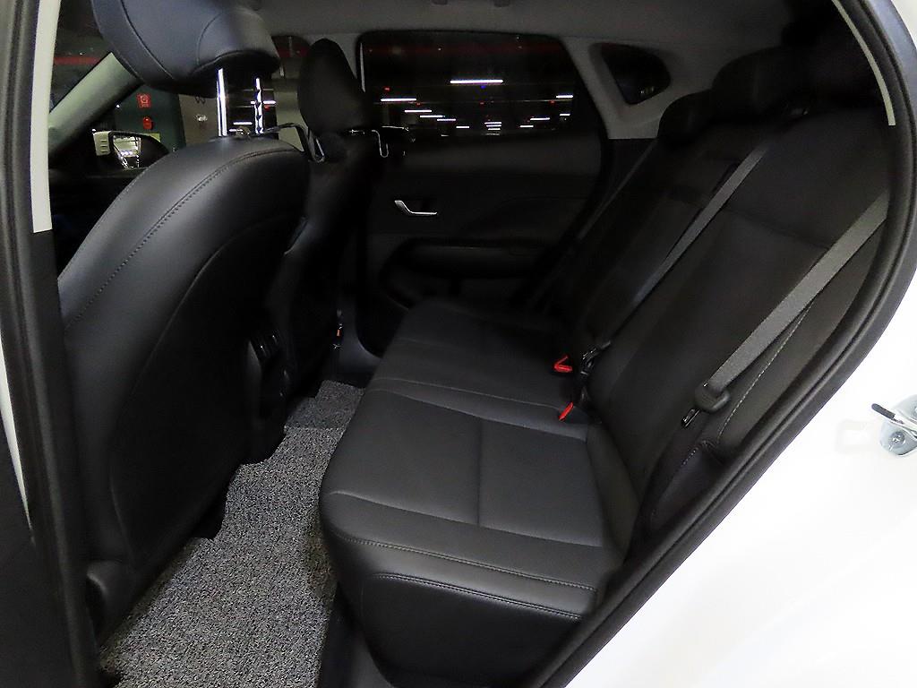 현대 디 올뉴코나 1.6 가솔린 터보 2WD 인스퍼레이션 - 이미지 8