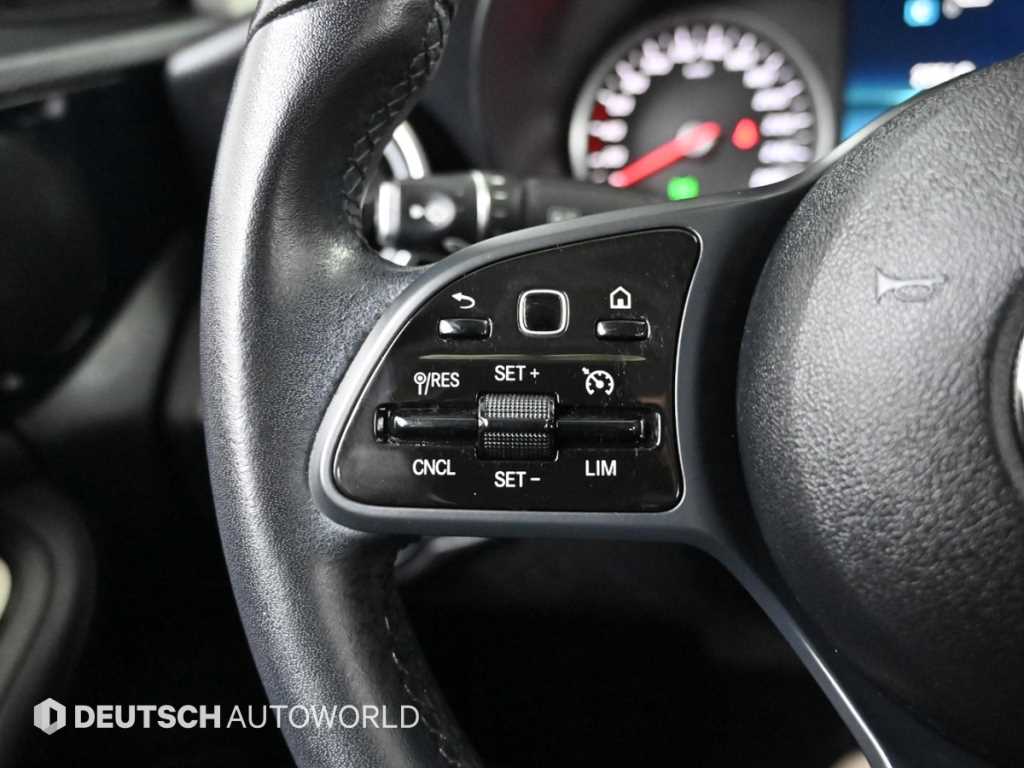 벤츠 C클래스(4세대) C200 - 이미지 12