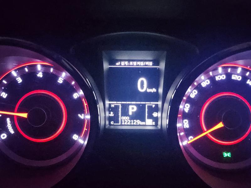 KG모빌리티(쌍용) 티볼리 가솔린 2WD LX 고급형 - 이미지 10