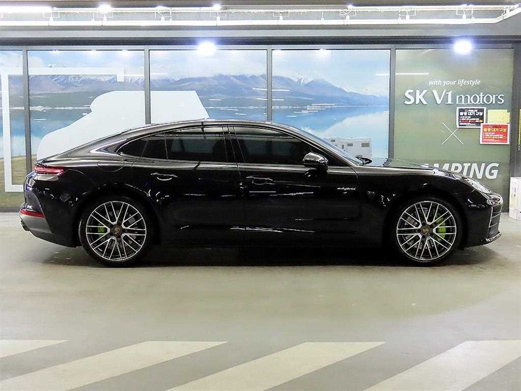 포르쉐 파나메라(3세대) 2.9 V6 4 E-HEV - 이미지 2