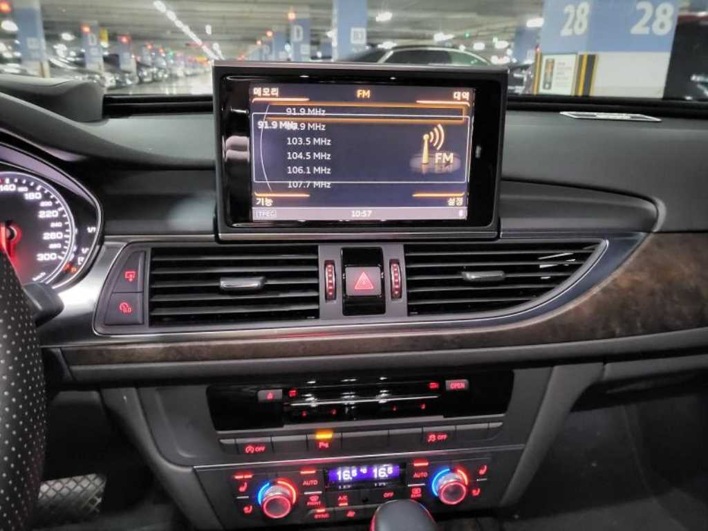 아우디 A6(4세대) 35 TDI 프리미엄 - 이미지 9