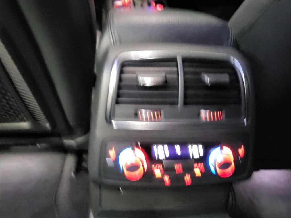 아우디 A6(4세대) 35 TDI 프리미엄 - 이미지 7