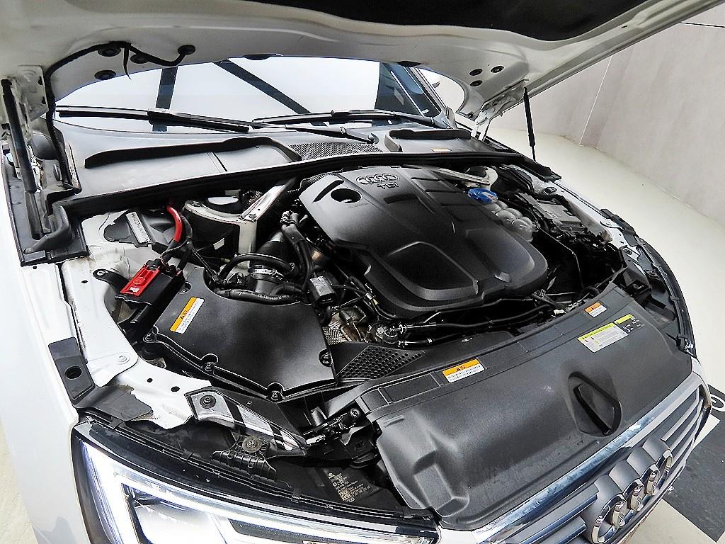 아우디 A4(5세대) 35 TDI 프리미엄 - 이미지 17