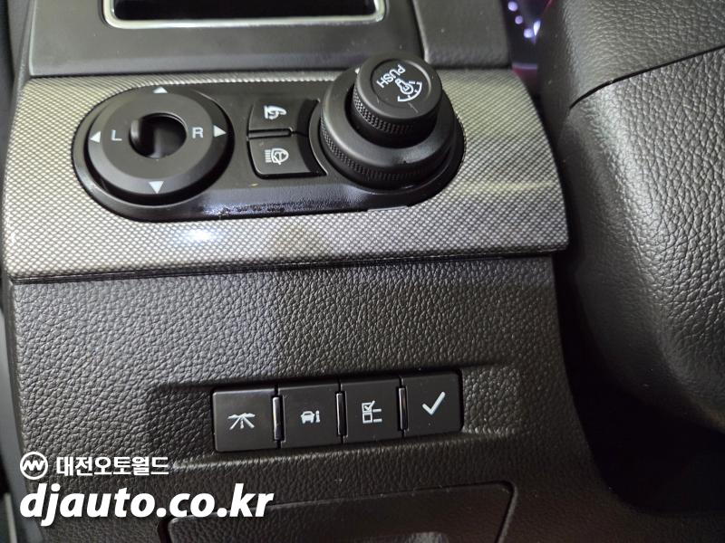 쉐보레 (대우) 캡티바 디젤 2.0 2WD LTZ - 이미지 3