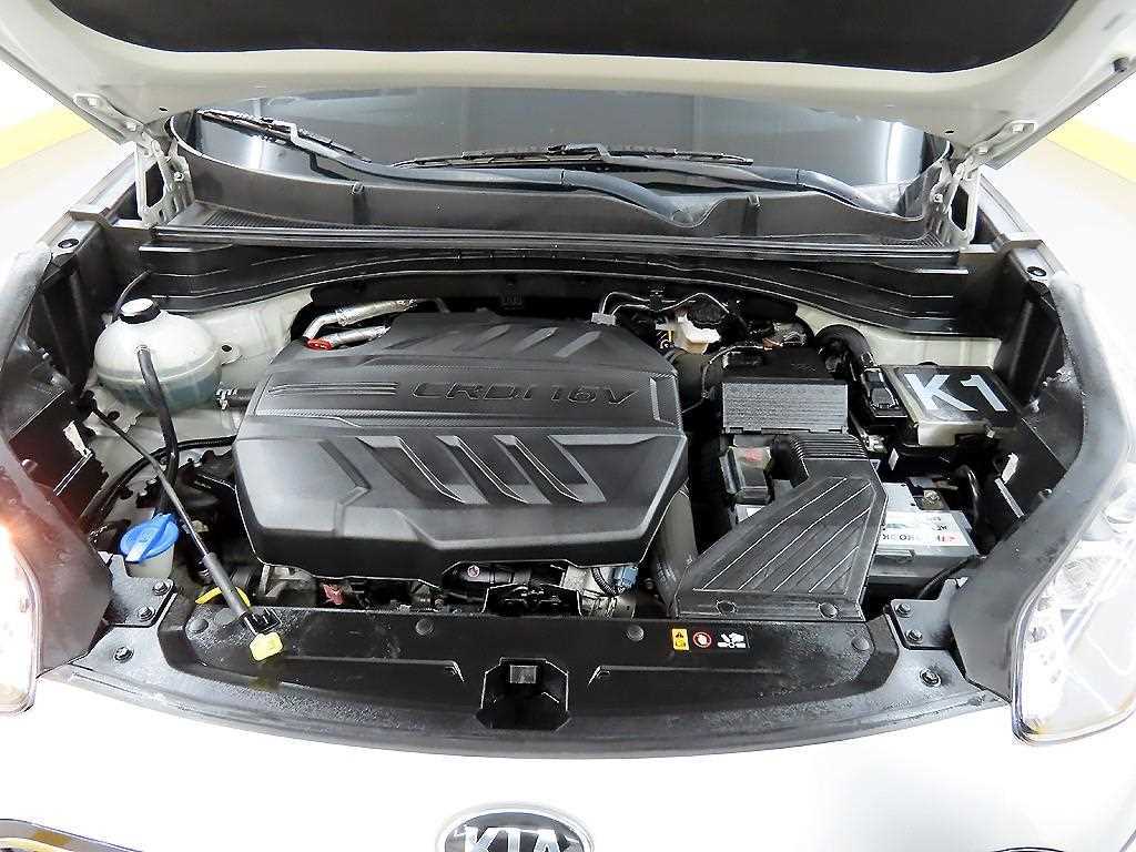 기아 스포티지 더 볼드 R2.0 디젤 2WD 프레스티지 - 이미지 11