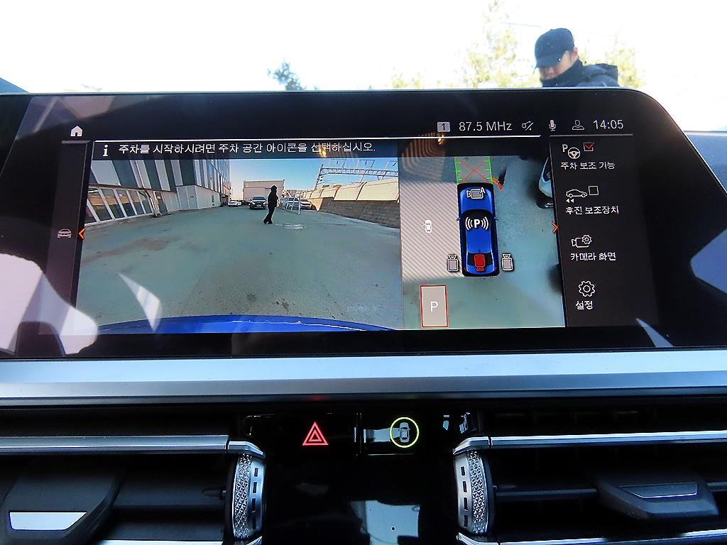 BMW 3시리즈(7세대) 320d M 스포츠팩 - 이미지 6