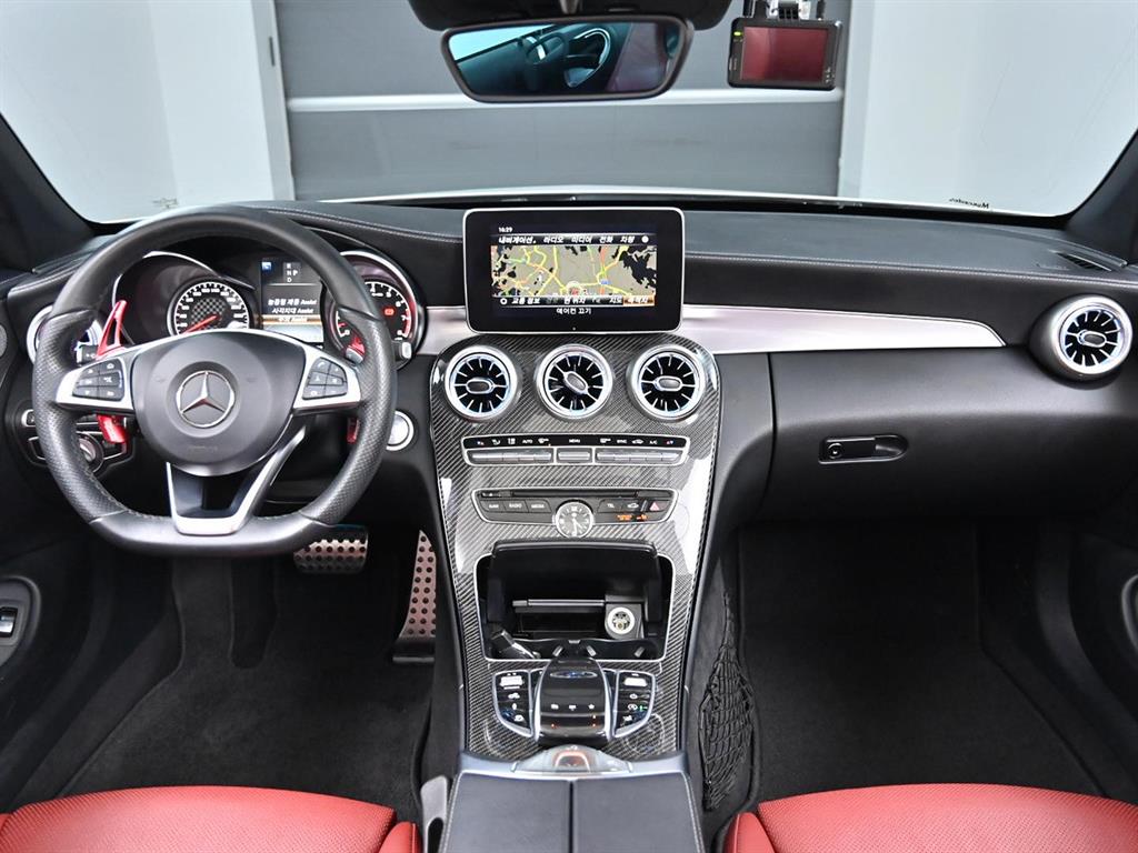 벤츠 C클래스(4세대) C43 AMG 4매틱 카브리올레 - 이미지 4