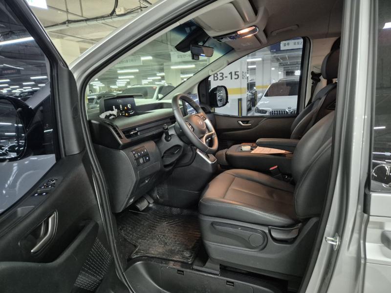 현대 스타리아 2.2 디젤 투어러 9인승 2WD 모던 - 이미지 11