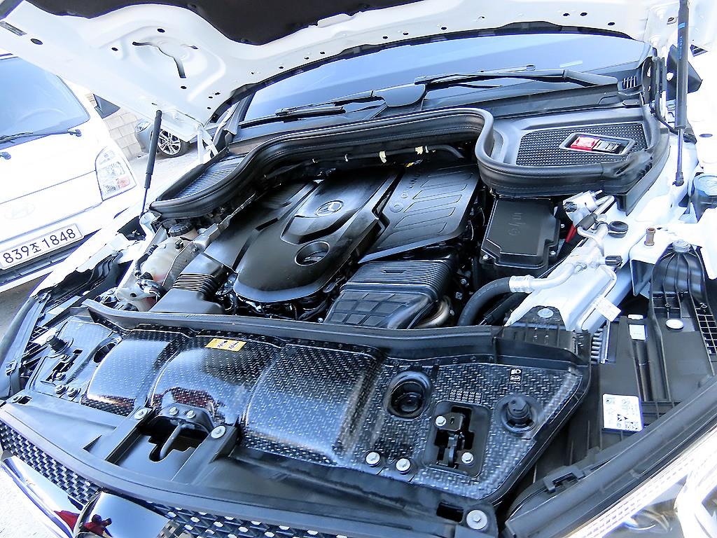 벤츠 GLE클래스(4세대) GLE 400d 4매틱 쿠페 - 이미지 12